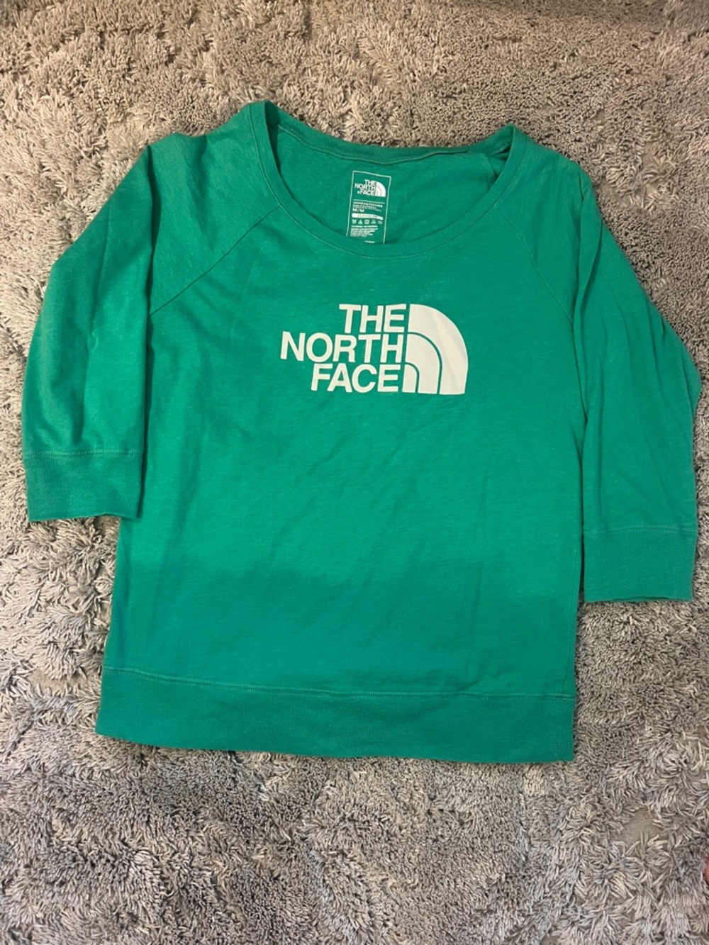 The North Face Green Logo Pullover 3/4 lengths sleeve